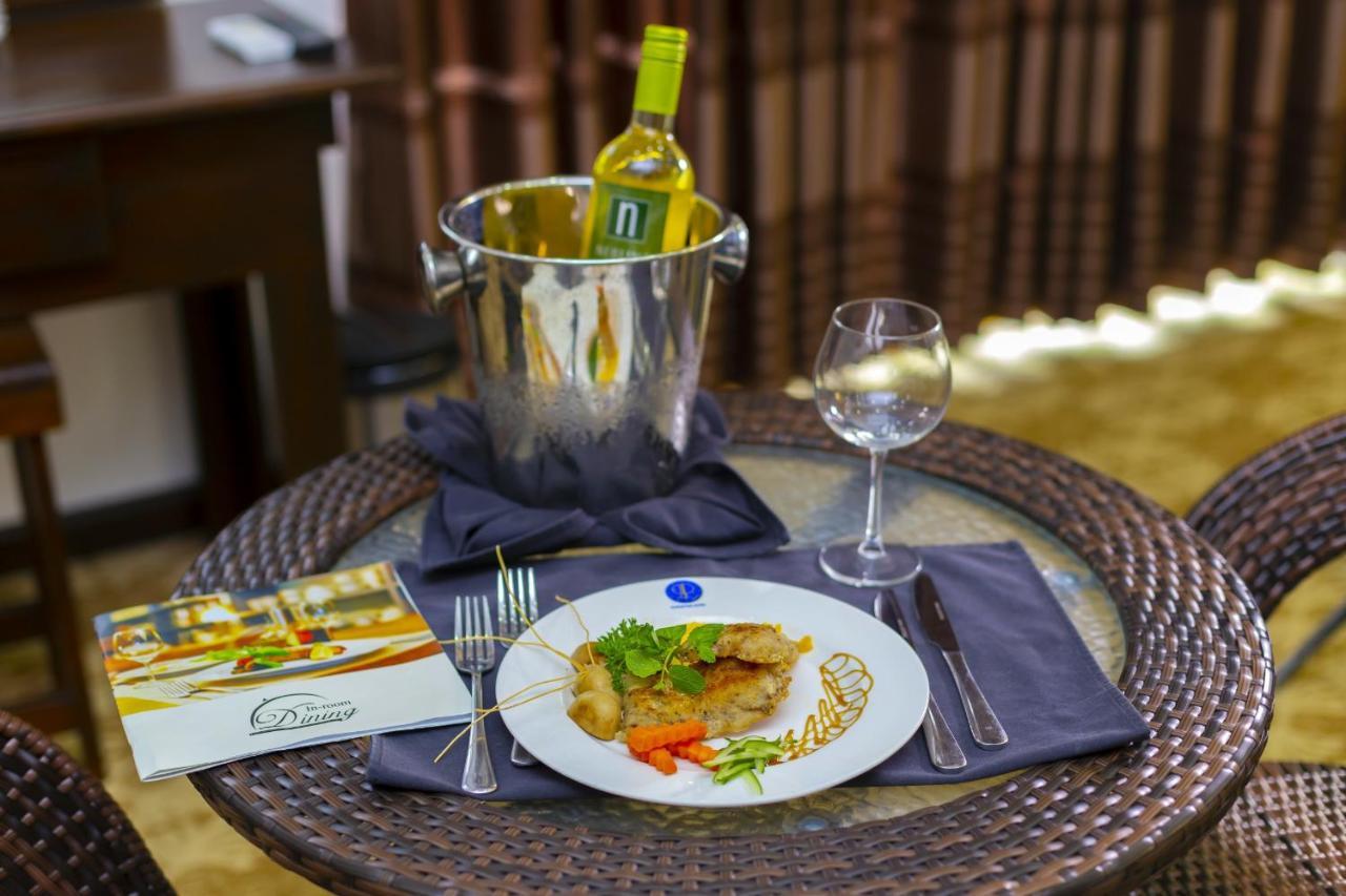 Euro Star Hotel Katunayaka Kültér fotó